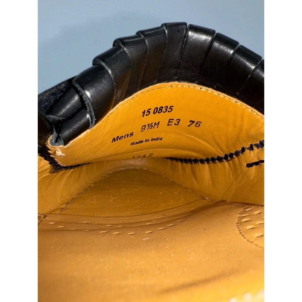 Johnston & Murphy Black Tassel Loafers Mens 9.5M Leather Sole Dress Shoes Preppy - Picture 6 of 9